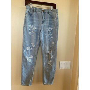 Love Fire Distressed Jeans. Light Wash Sz. 5